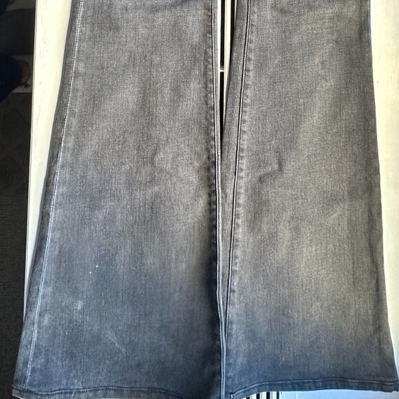 Frame Denim | Le High Flare Jean | Gray Wash | Size 27 | Light Wear - Picture 5 of 6